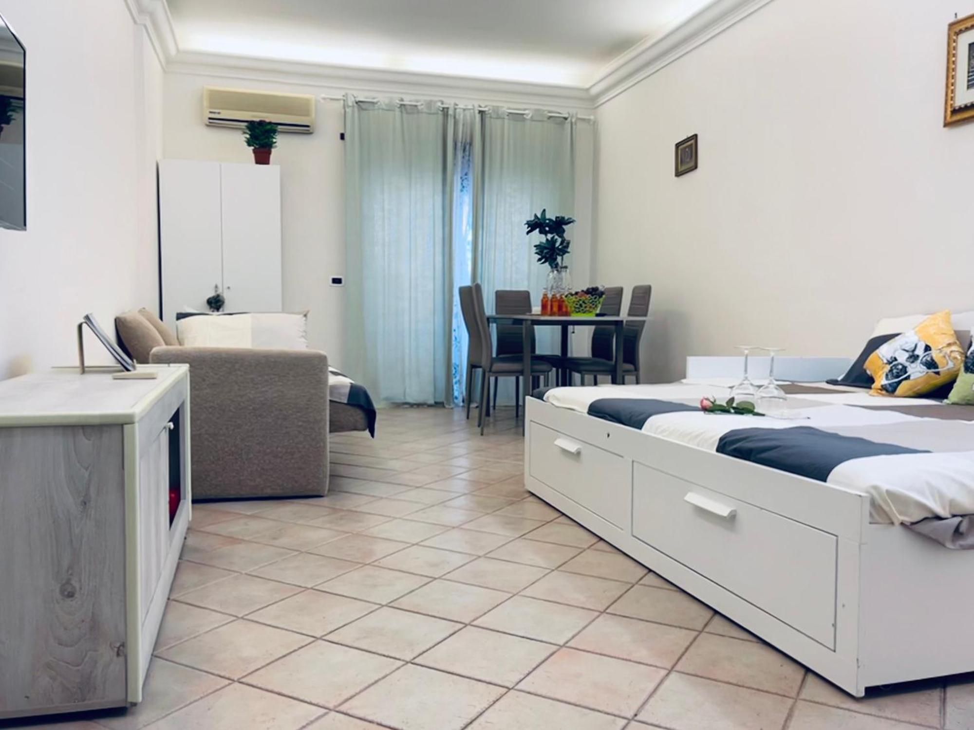 Angelina Suite Rome Bagian luar foto